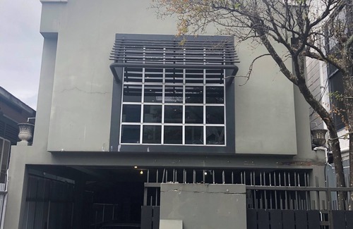 Downtown Apartment | Tranquility Hotel Suite RB, walking distance to the QPS, Ariapita Ave, & EV Zoo,
