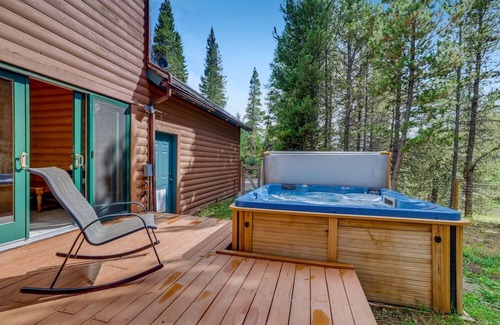 Westridge House | Tranquility House: Spacious Home w/Hot Tub