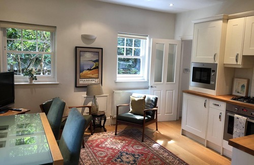 Village House | Tranquility in the heart of Wimbledon Village with stunning Common views