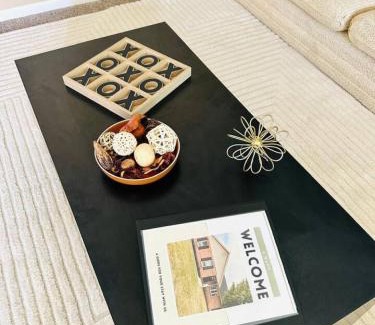 Trenton House | Tranquility in Trenton -Sleeps 9