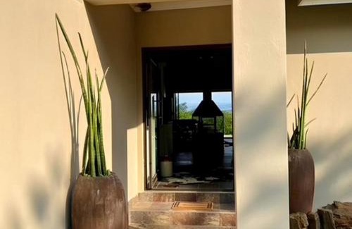 Okhahlamba House | Tranquility-Ukuthula Guesthouse