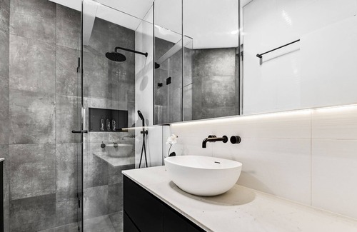 Richmond North House | Tranquillity at The Vaucluse townhouse in Richmond