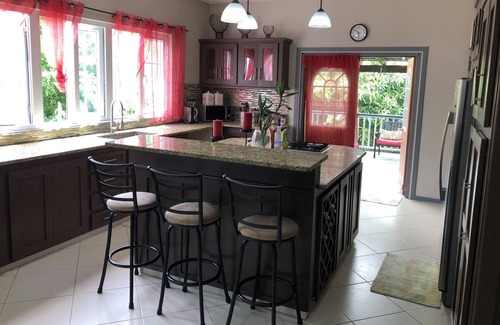 Bonne Terre House | Tranquilly and blissfully styled