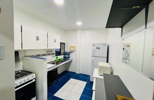 San Eduardo Apartment | Tranquilo lugar ubicado a 800 metros del Consulado de los Estados Unidos.