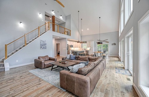 Bumpass House | Tranquilo- Waterfront Oasis, Deep Water, Private Setting, No Wake Cove