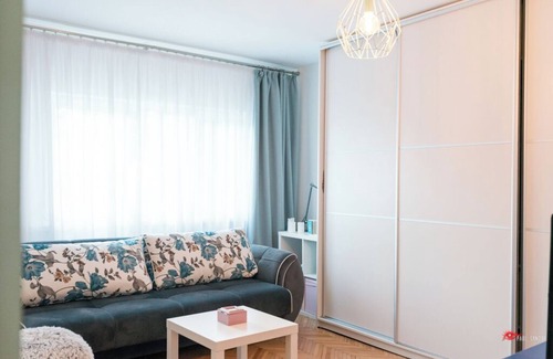 Cluj-Napoca Apartment | Transylvanian Nomad - cozy & bright apartment