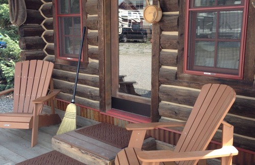 West Yellowstone Cabin | Trapper Cabin 259.00 Night EVERY NIGHT - 1 Night Min - No Cleaning Fee