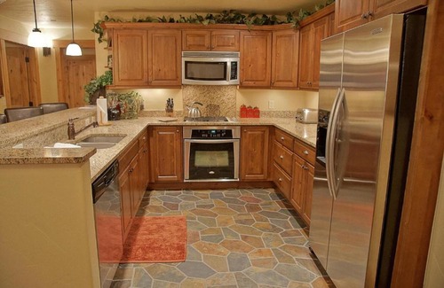 Steamboat Springs Apartment | Trappeurs Crossing, Bear Lodge 6207 (202804-9951) Condo