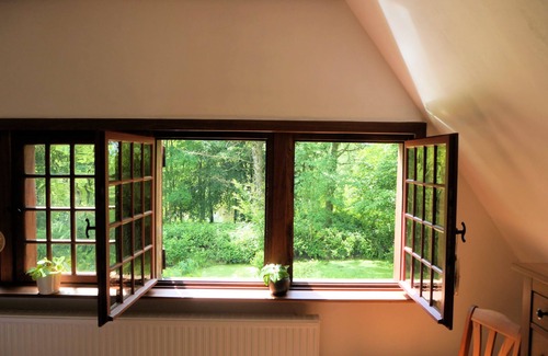 Brunen House | Traumhaftes, Antikes Ferienhaus in Alleinlage Inmitten der Natur