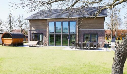 Muritz Apartment | Traumvilla am Müritz Nationalpark, 17 Gäste, Sauna