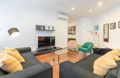 Sant Francesc Apartment | Travel Habitat Teatro Principal