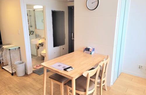 Cheongpa-dong Apartment | Travel House