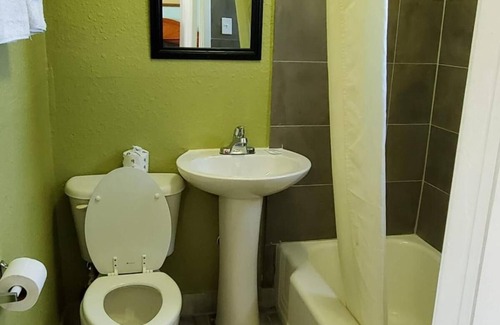 Higbees Daytona Hotel | Travel Inn of Daytona