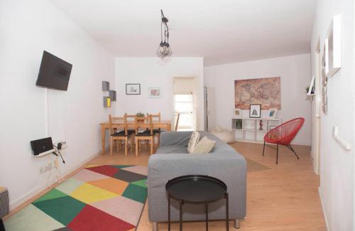 Centro / Baixa Hostel | Travel & Live Marques