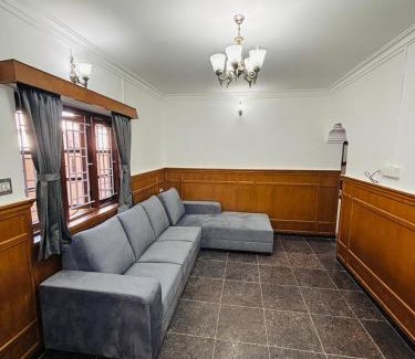Ooty Bed & Breakfast | Travel & Stay