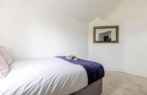 Spitalfields Apartment | Travel Studio