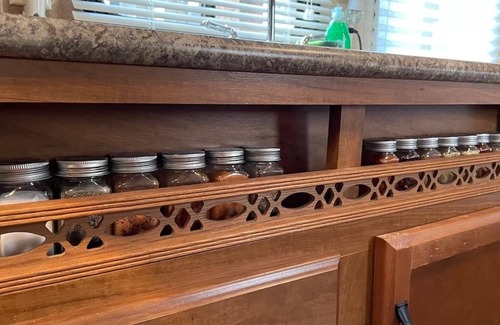 Sumner House | Travel Trailer in Downtown - shopping/dining within walking distance