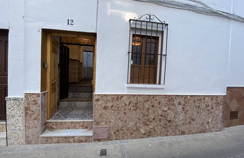 Setenil de las Bodegas House | Traveler's House