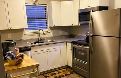 Winterville House | Traveler's Retreat near Athen's Georgia