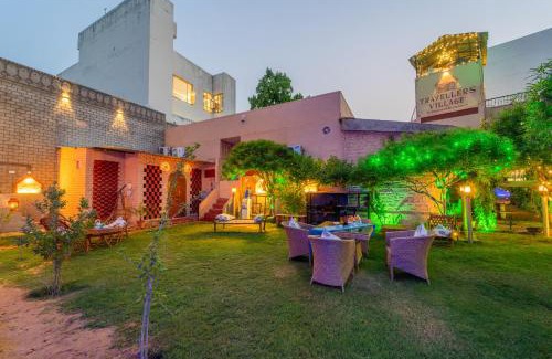 Amer Fort Road Hostel | Travellers Village