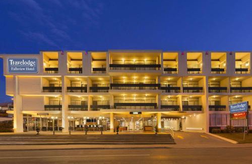 Niagara Falls Hotel | Travelodge by Wyndham Niagara Falls Fallsview