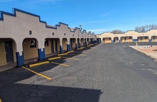 Clovis Hotel | Travelodge by Wyndham Clovis