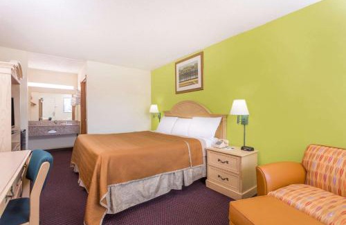 Cordele Hotel | Travelodge by Wyndham Cordele