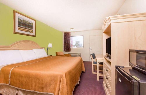 Cordele Hotel | Travelodge by Wyndham Cordele