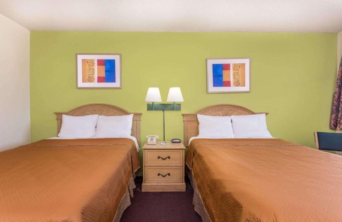 Cordele Hotel | Travelodge by Wyndham Cordele