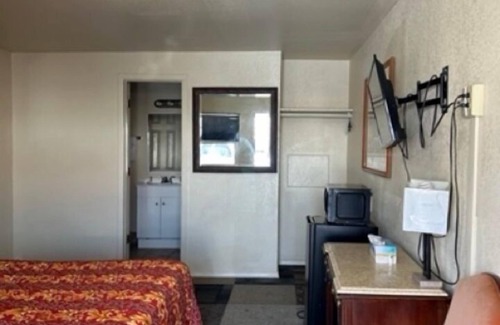Allison Hotel | Travelodge by Wyndham Gallup