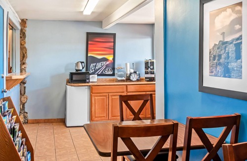 East Las Vegas Hotel | Travelodge by Wyndham Las Vegas NM