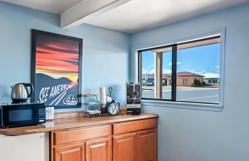 East Las Vegas Hotel | Travelodge by Wyndham Las Vegas NM