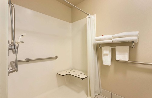 Marysville Hotel | Travelodge by Wyndham Marysville
