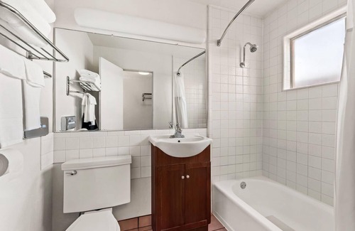 Page Hotel | Travelodge by Wyndham Page, View of Lake Powell