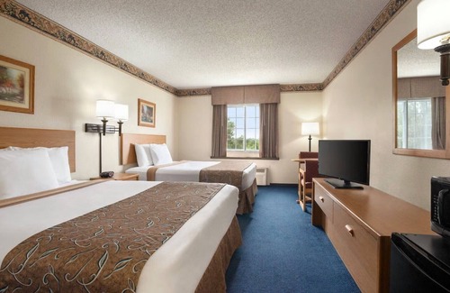 Fort Scott Hotel | Travelodge by Wyndham Fort Scott