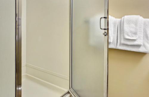Cow Hollow Hotel | Travelodge by Wyndham Presidio San Francisco