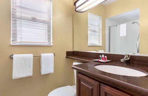 Marina District Hotel | Travelodge by Wyndham Presidio San Francisco