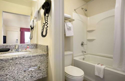 Winslow Hotel | Travelodge by Wyndham Winslow