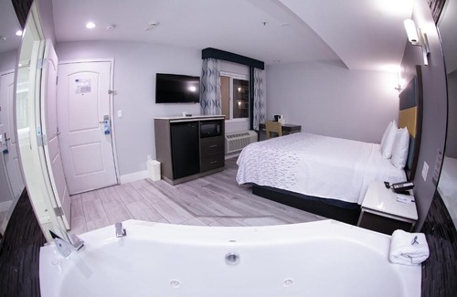 Walnut Valley Hotel | Travelodge Inn & Suites by Wyndham West Covina
