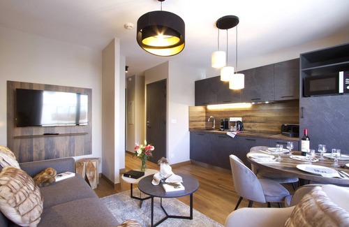 Eclose-Est Apartment | travelski home premium - Résidence L'Éclose 5*