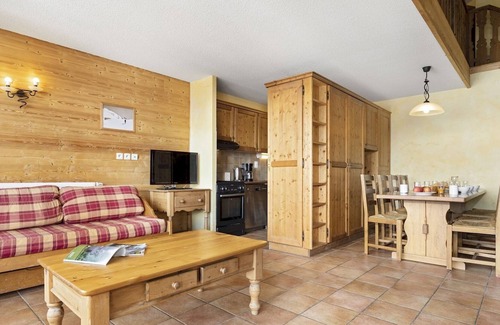 Les Eucherts Apartment | travelski home select - Résidence Les Balcons De La Rosière 4 stars