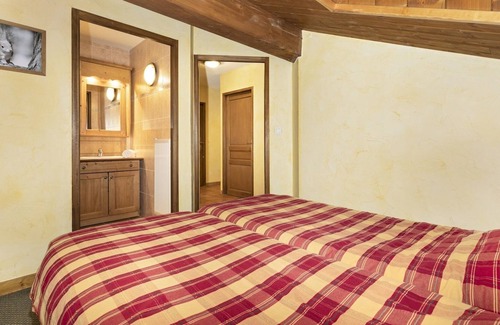 Les Eucherts Apartment | travelski home select - Résidence Les Balcons De La Rosière 4 stars