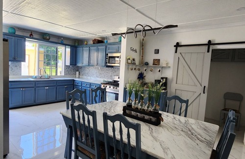 Treasure Beach House | Treasure Beach Inn and Bar #5
