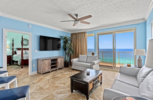 Lower Grand Lagoon Apartment | Treasure Island 1506