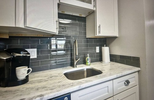 Treasure Island Condo | Treasure Island's Best! Steps to Sunset Beach