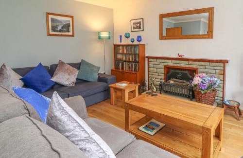 Rhayader House | Trederwen