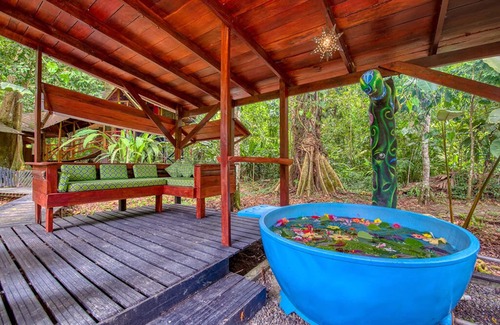 Chiguata House | Tree House, located on Beach front Property