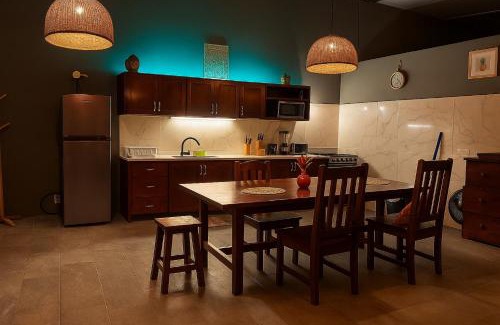 Cocles Apartment | Tree House-2 Bedrooms & AC-2 Pools-jungle-Beach-WiFi-TV