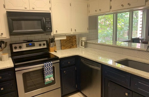 Mount Ida Condo | Tree house condo