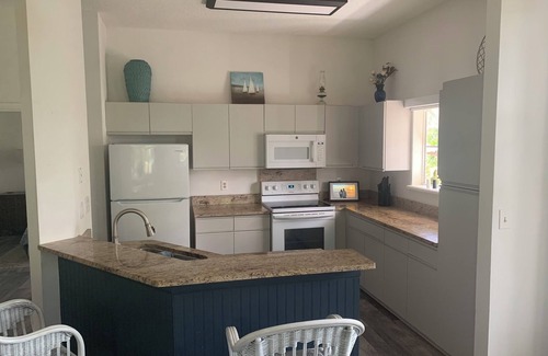 Wabasso Beach Condo | Tree House Tennis Villa at Sea Oaks Beach and Tennis Club